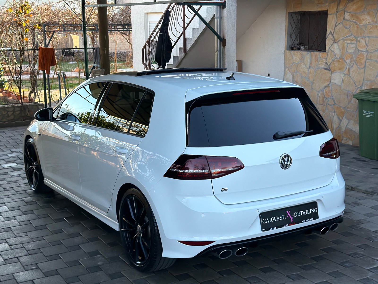 VW Golf 7R