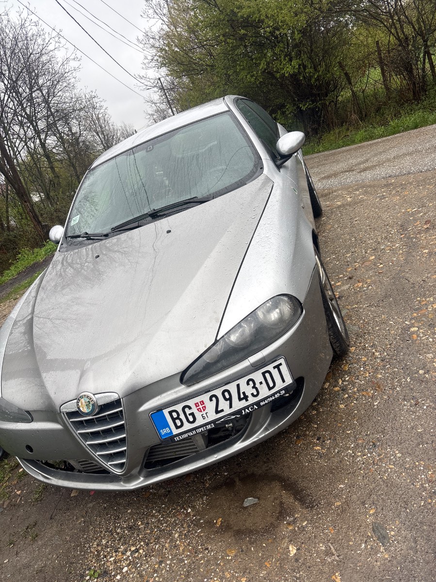 Alfa Romeo 147