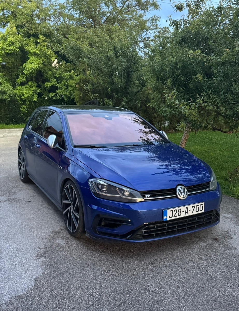 Golf 7.5 R