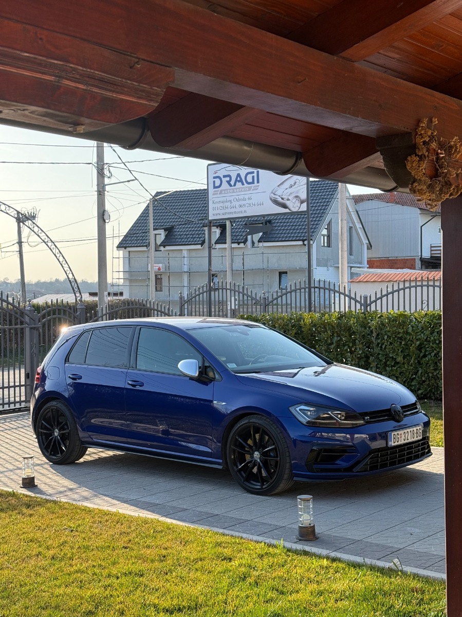 VW Golf 7.5R