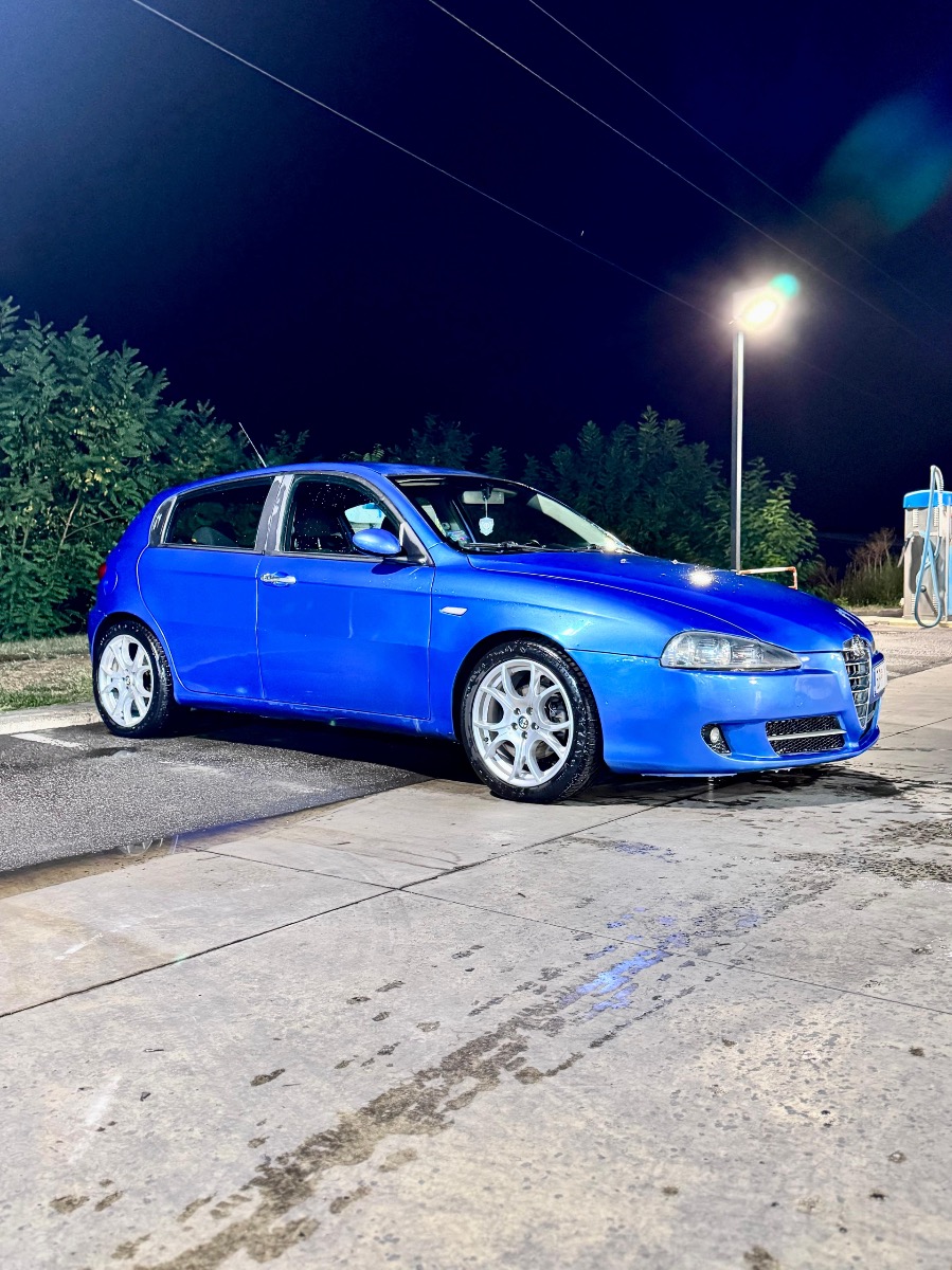 Alfa Romeo 147
